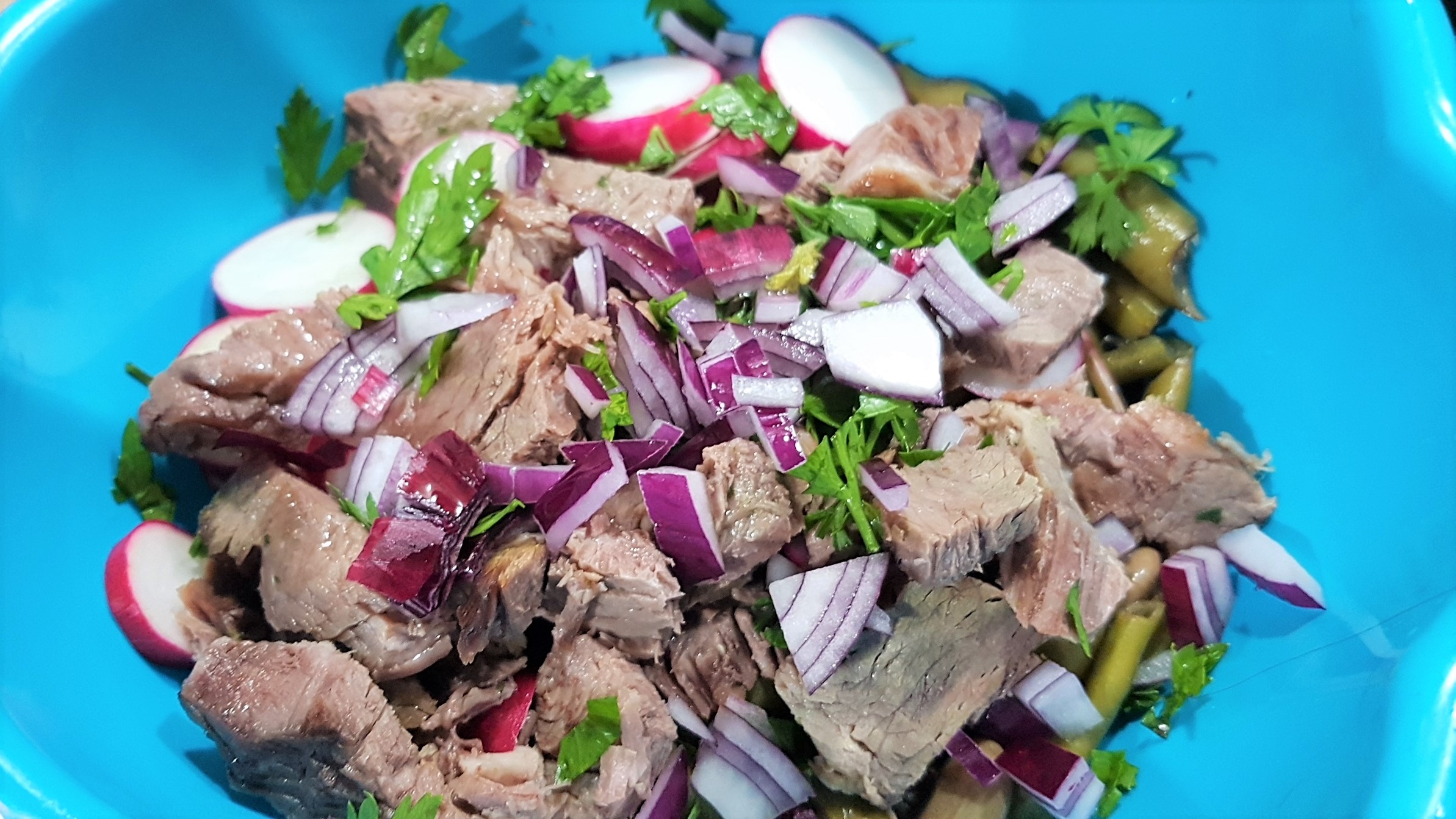 Salata de fasole verde cu carne de vitel