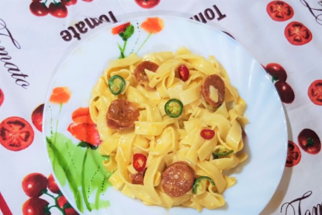 Tagliatelle cu chorizo