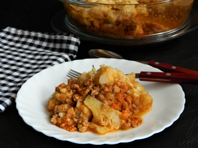 Musaca de conopida cu carne de porc