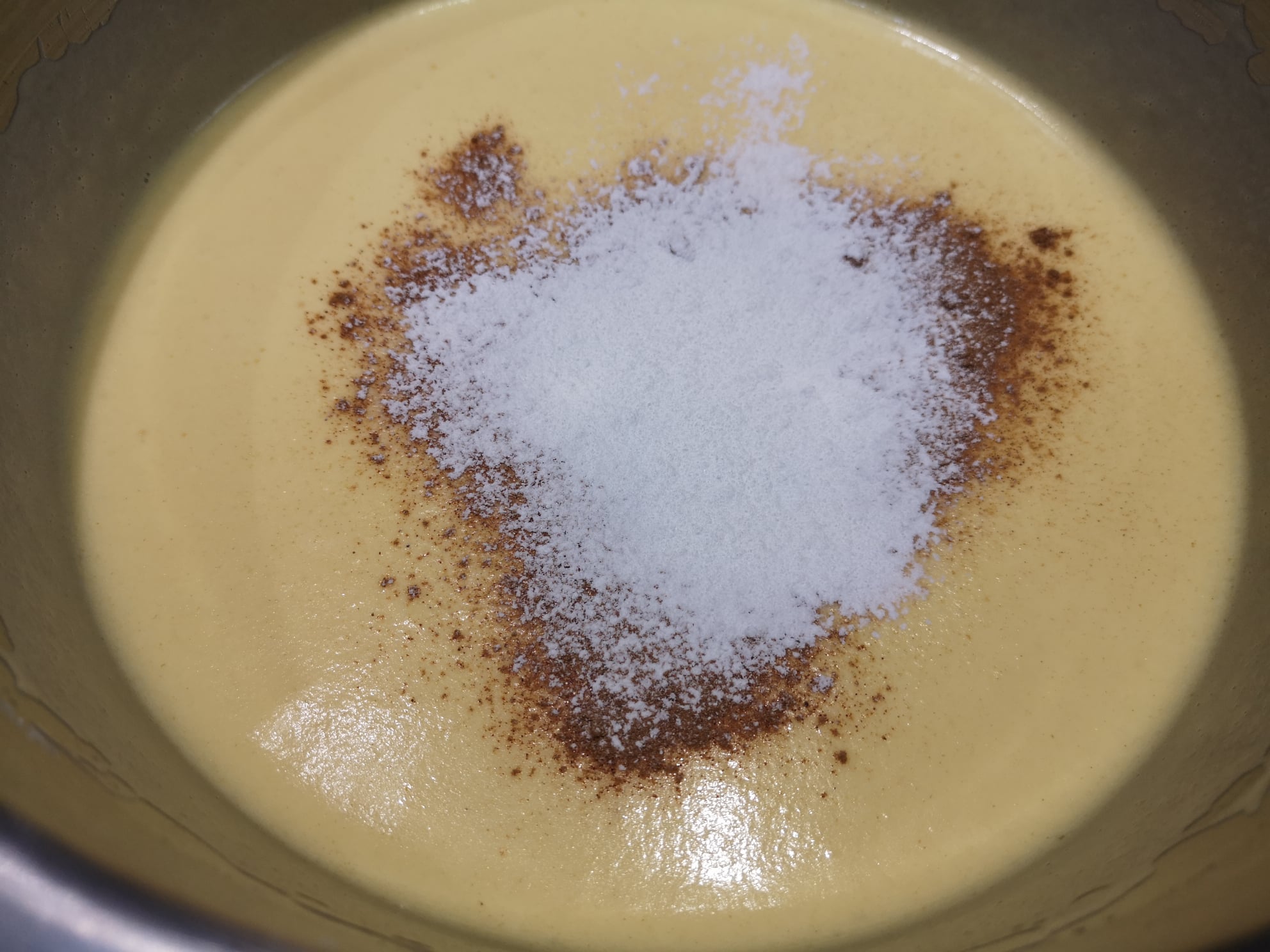 Desert prajitura cu nuci si crema caramel