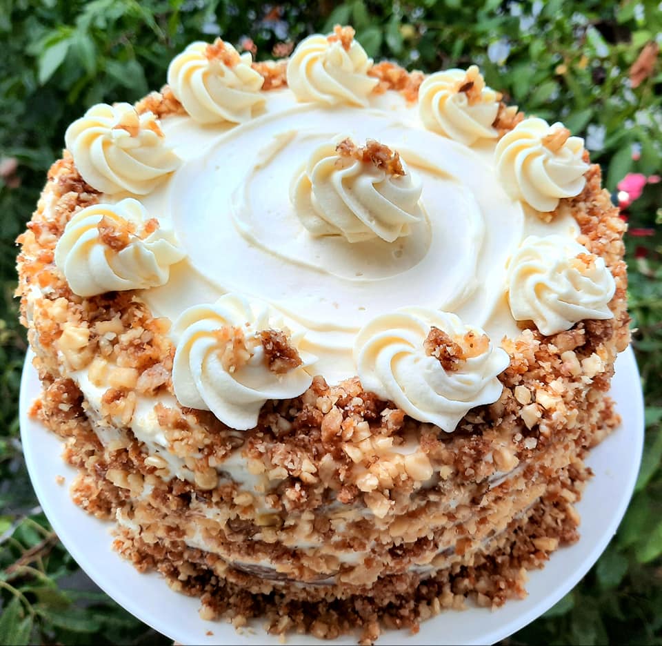 Desert Carrot cake (tort morcovi)