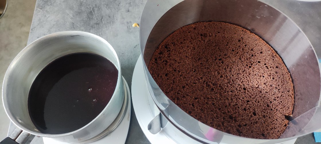 Desert tort cu afine si ciocolata alba