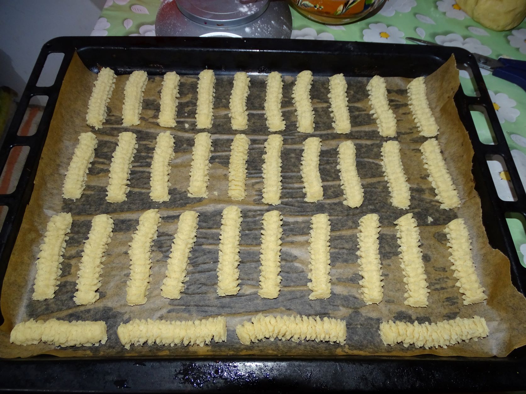 Desert biscuiti spritati sau biscuitii copilariei