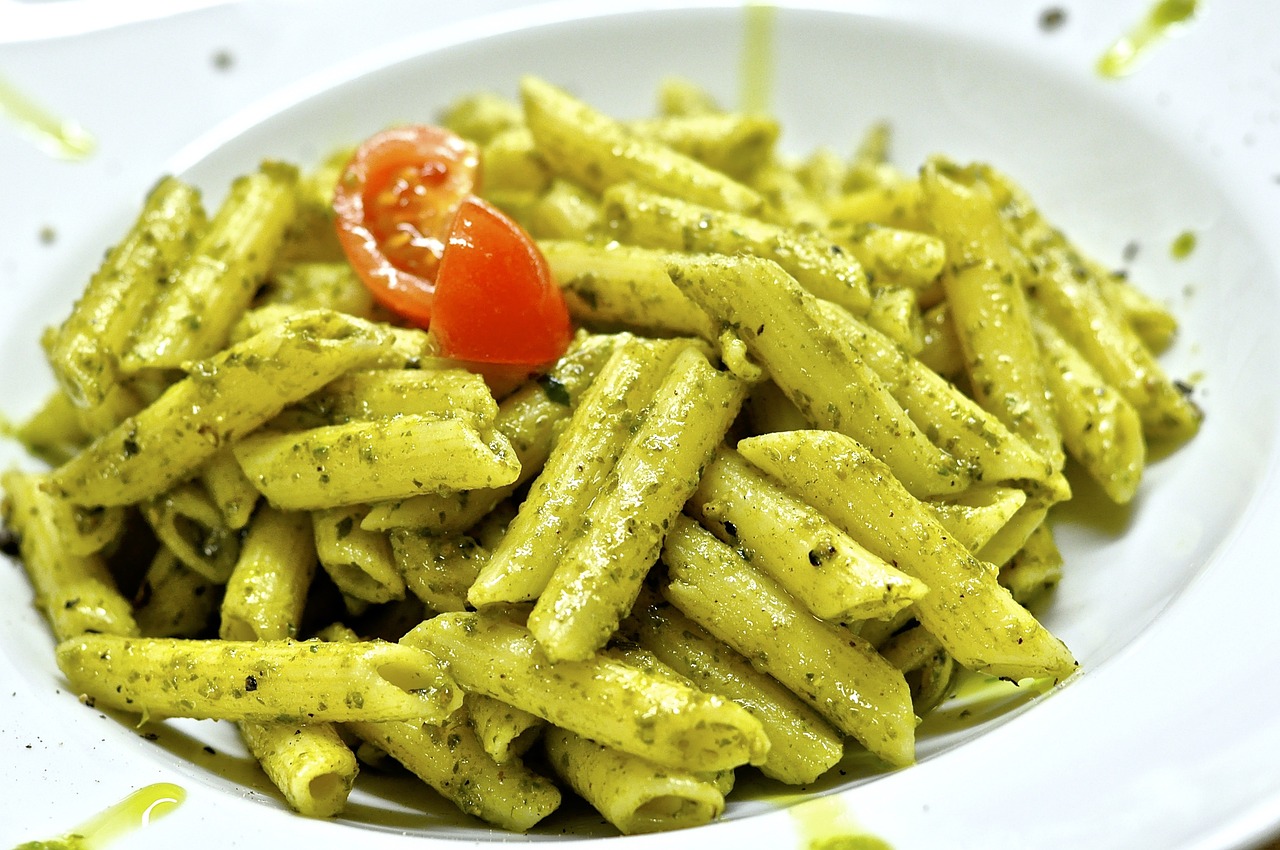 Penne cu pesto – Reteta rapida si gustoasa de paste cu arome proaspete