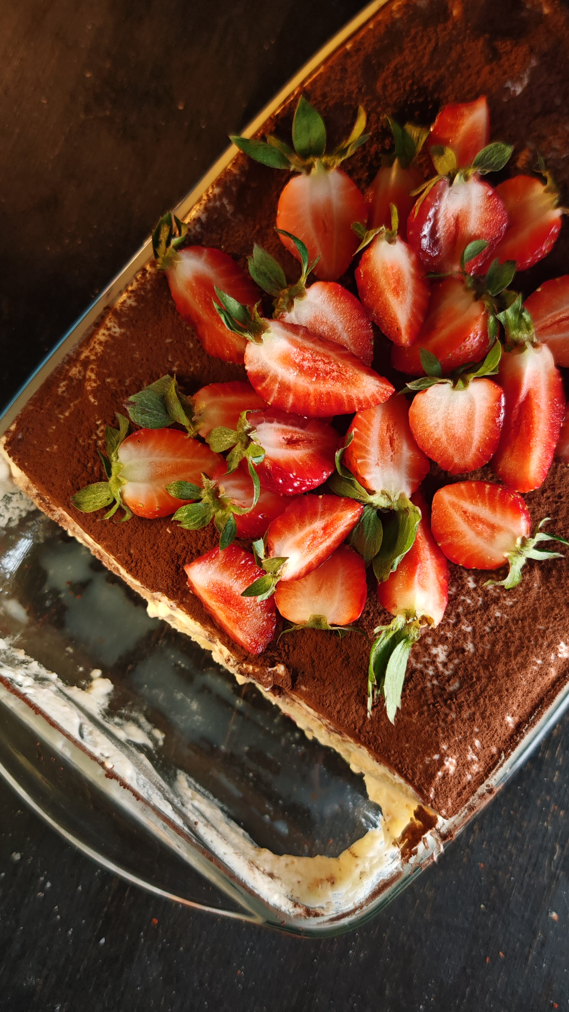 Tiramisu cu căpșuni - Desertul delicios și parfumat