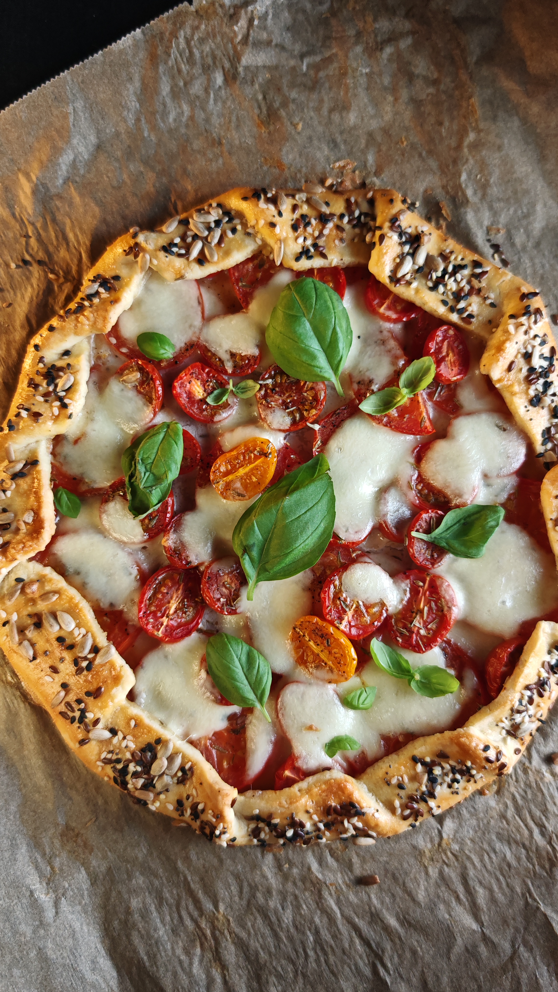 Tartă Caprese - Simplă, rapidă și gustoasă