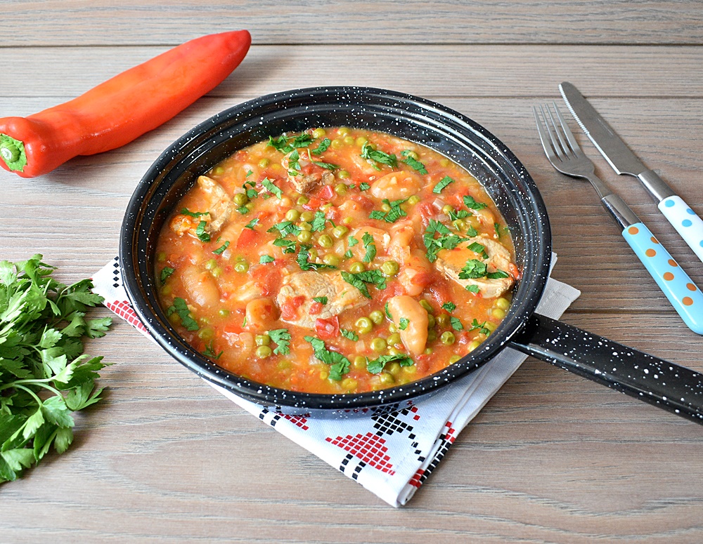 Muschiulet de porc cu gnocchi si mazare - Reteta savuroasa