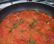 Shakshuka - Reteta pentru mic dejun cu ardei gras copt, rosii si oua-3