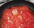 Shakshuka - Reteta pentru mic dejun cu ardei gras copt, rosii si oua-2