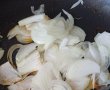 Piept de pui cu sos de ardei copti si smantana-7