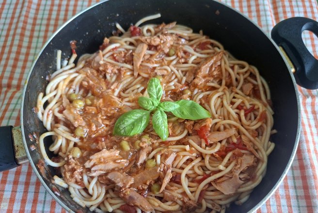 Spaghete cu ton