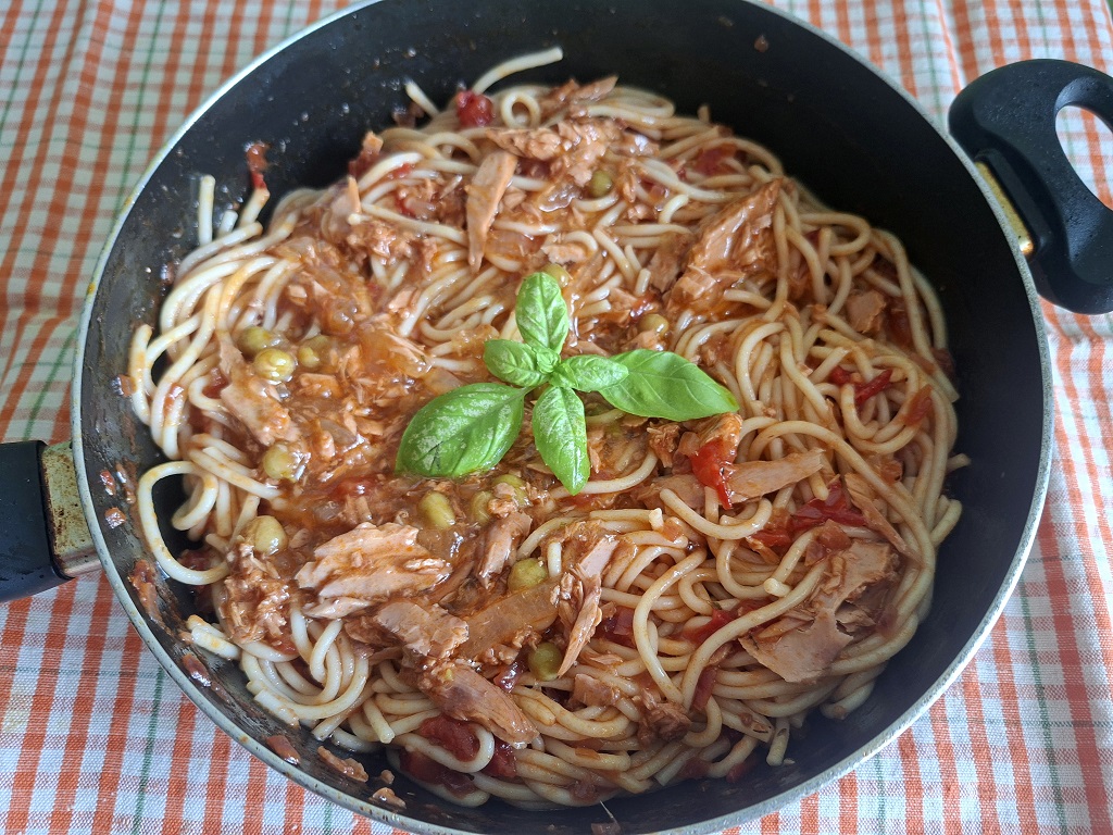 Spaghete cu ton