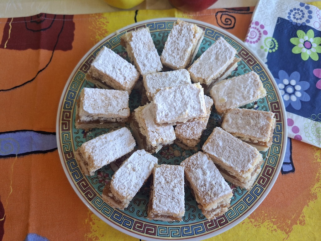 Porloș cu mere, rețetă ardelenească