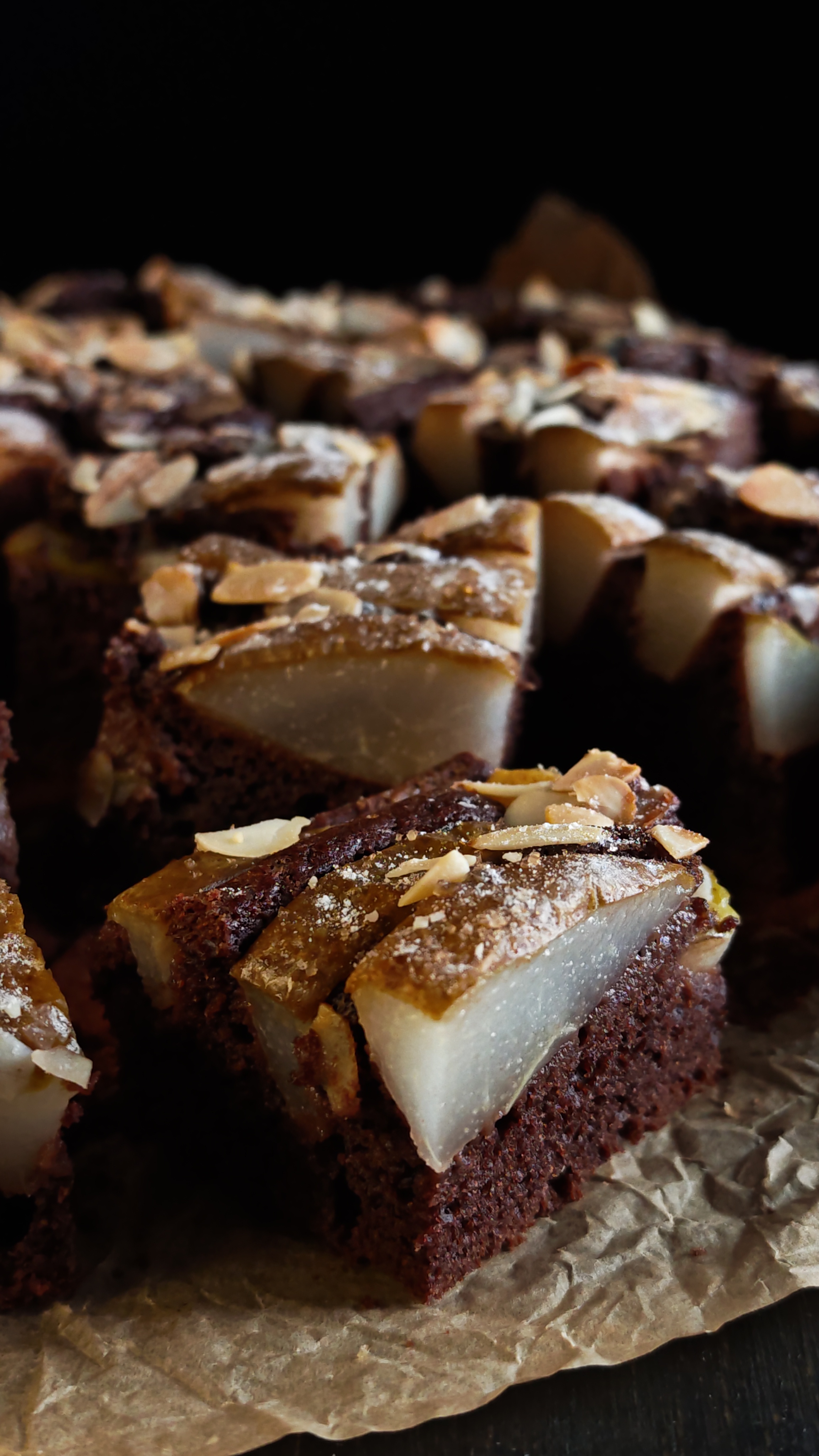 Prăjitura cu pere și cacao - Delicioasă și pufoasă